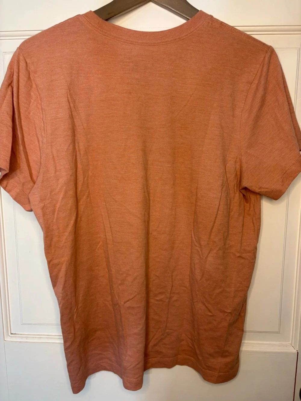 The North Face Women's Terracotta Bear Graphic Tee - Picture 2 of 2